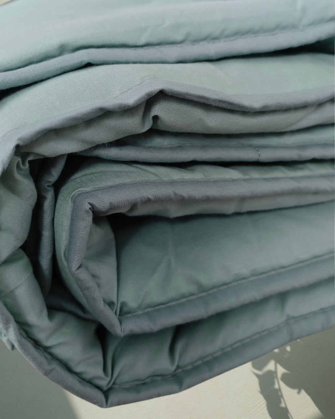 Zestaw Blankies: Kołdra (140x200) + Poduszka (50x60) –  kolor - Szałwiowy