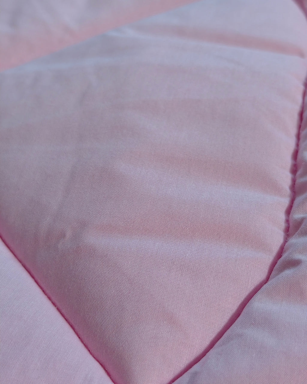 Kołdra Bezposzewkowa Blankies (140x200) – Twoja oaza dobrego snu  - kolor - Jasny Róż
