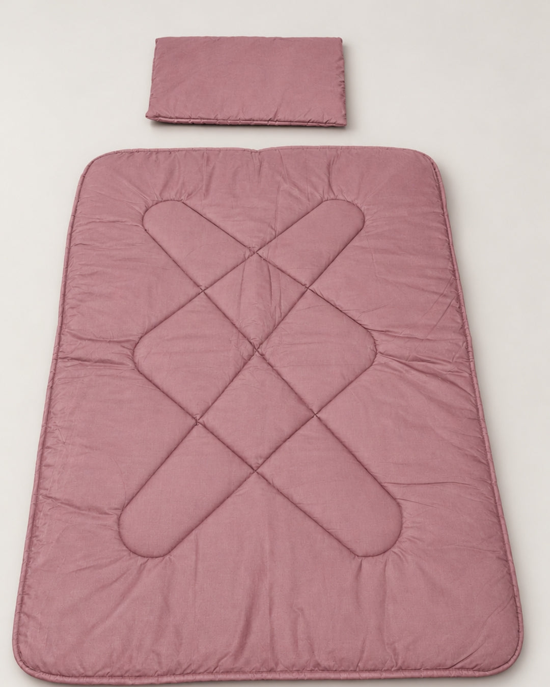 Zestaw Blankies: Kołdra (100x135) + Poduszka (40x60) – Mniej warstw, więcej snu - kolor - retro róż