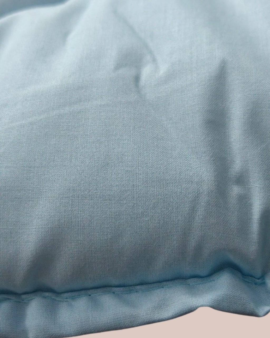 Zestaw Blankies: Kołdra (140x200) + Poduszka (50x60) – Mniej warstw, więcej snu - kolor - błękitny