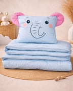 Zestaw Blankies: Kołdra (140x200) + Poduszka (50x60) – Mniej warstw, więcej snu - kolor - błękitny